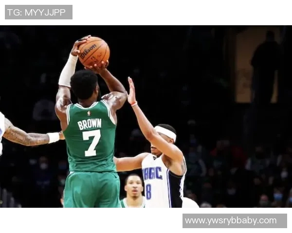 布朗狂砍50分,月最佳非他莫属